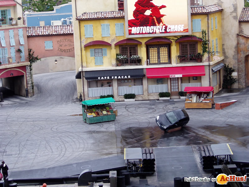 Extreme Stunt Show 30