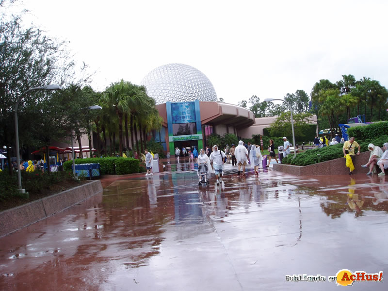 Epcot 33