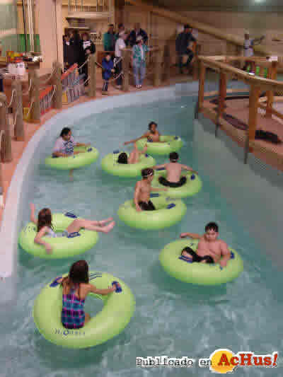 H2Oasis Indoor Waterpark 02