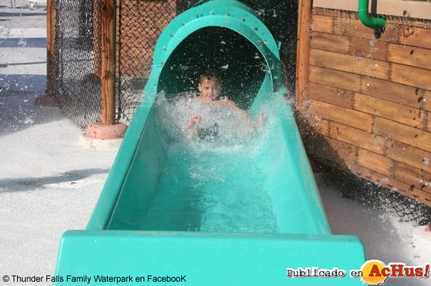 Thunder Falls Family Waterpark 04