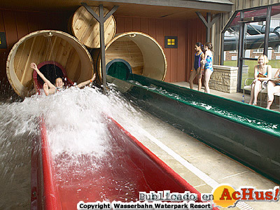 Wasserbahn Waterpark Resort 06